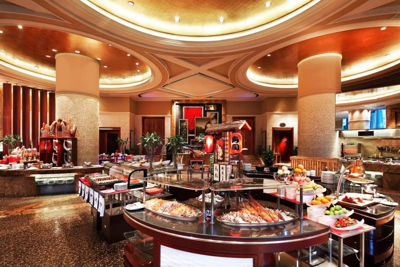土豪金主过生日!你花100元就可以吃五星酒店自助餐了!